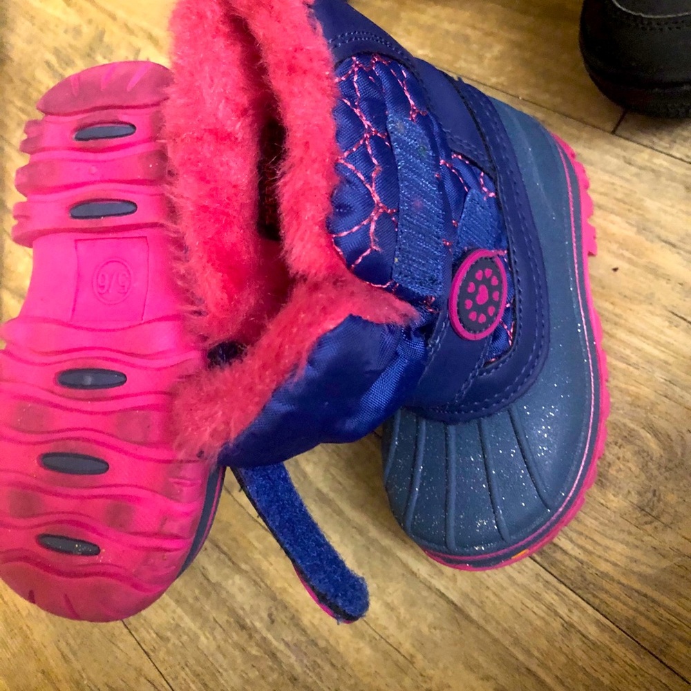 Winter girls boot